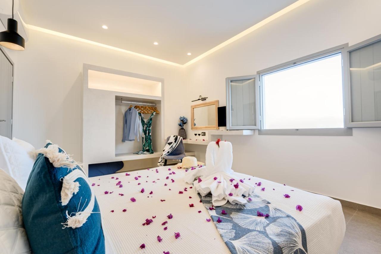 Tiara Suites Santorini Fira  Eksteriør billede