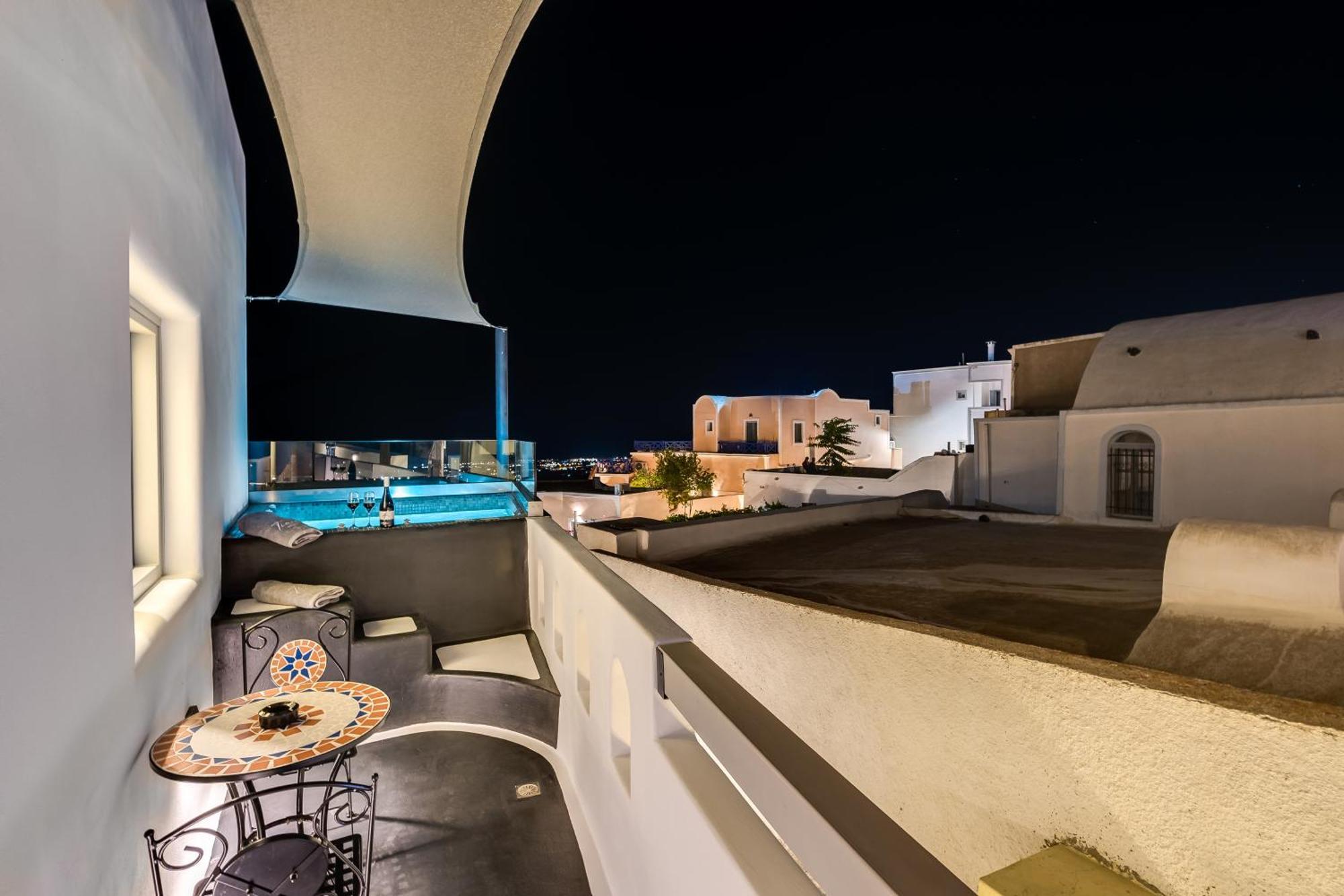 Tiara Suites Santorini Fira  Eksteriør billede