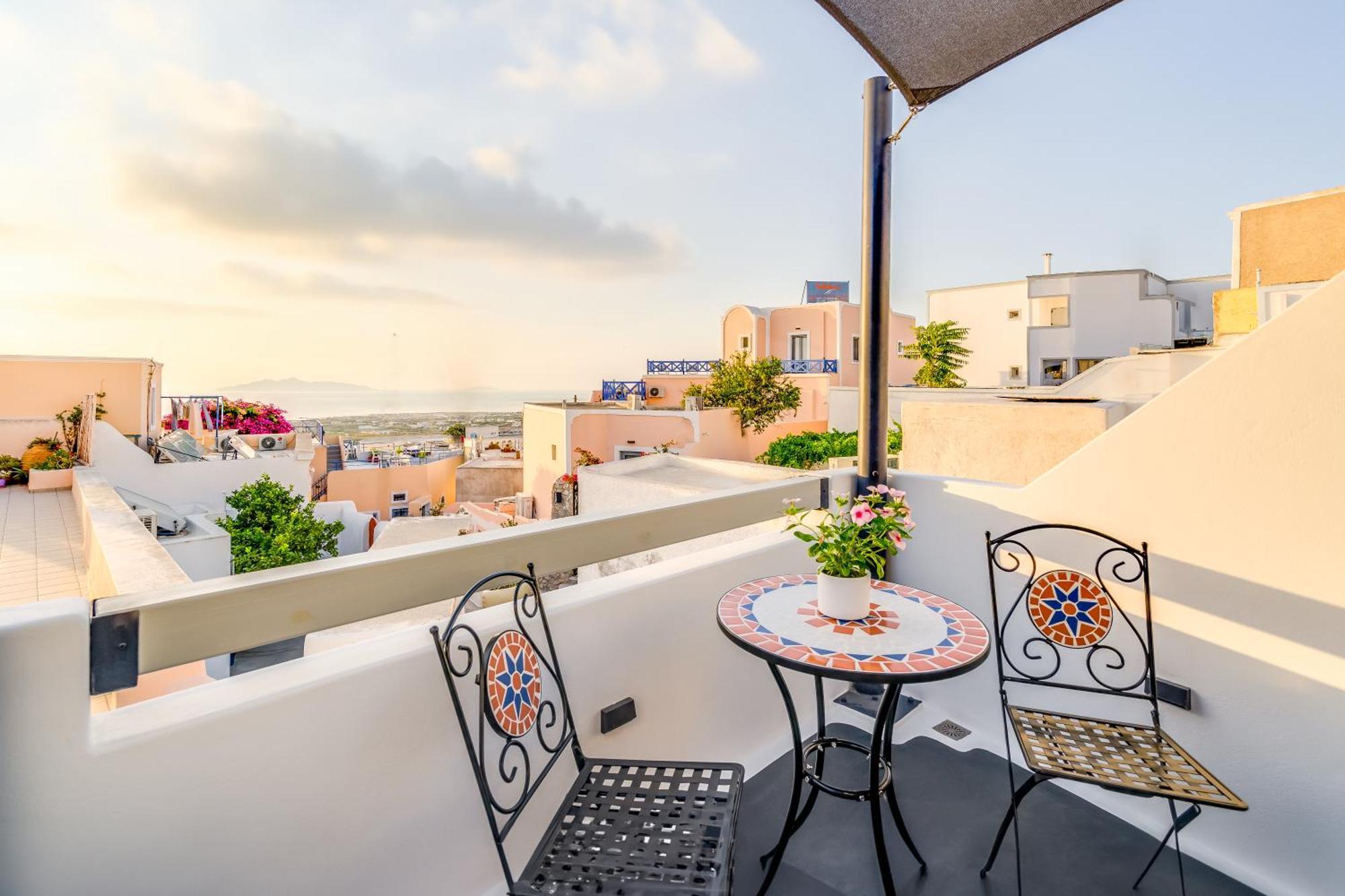 Tiara Suites Santorini Fira  Eksteriør billede